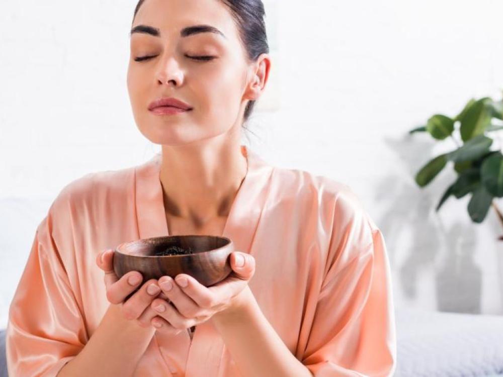 Aromaterapia e as emoções: como usar os óleos essenciais para equilibrar o corpo e a mente?